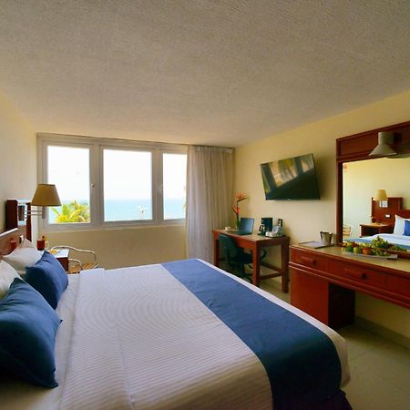 Hotel Hostal De Cortes Veracruz Bagian luar foto