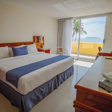 Hotel Hostal De Cortes Veracruz Bagian luar foto