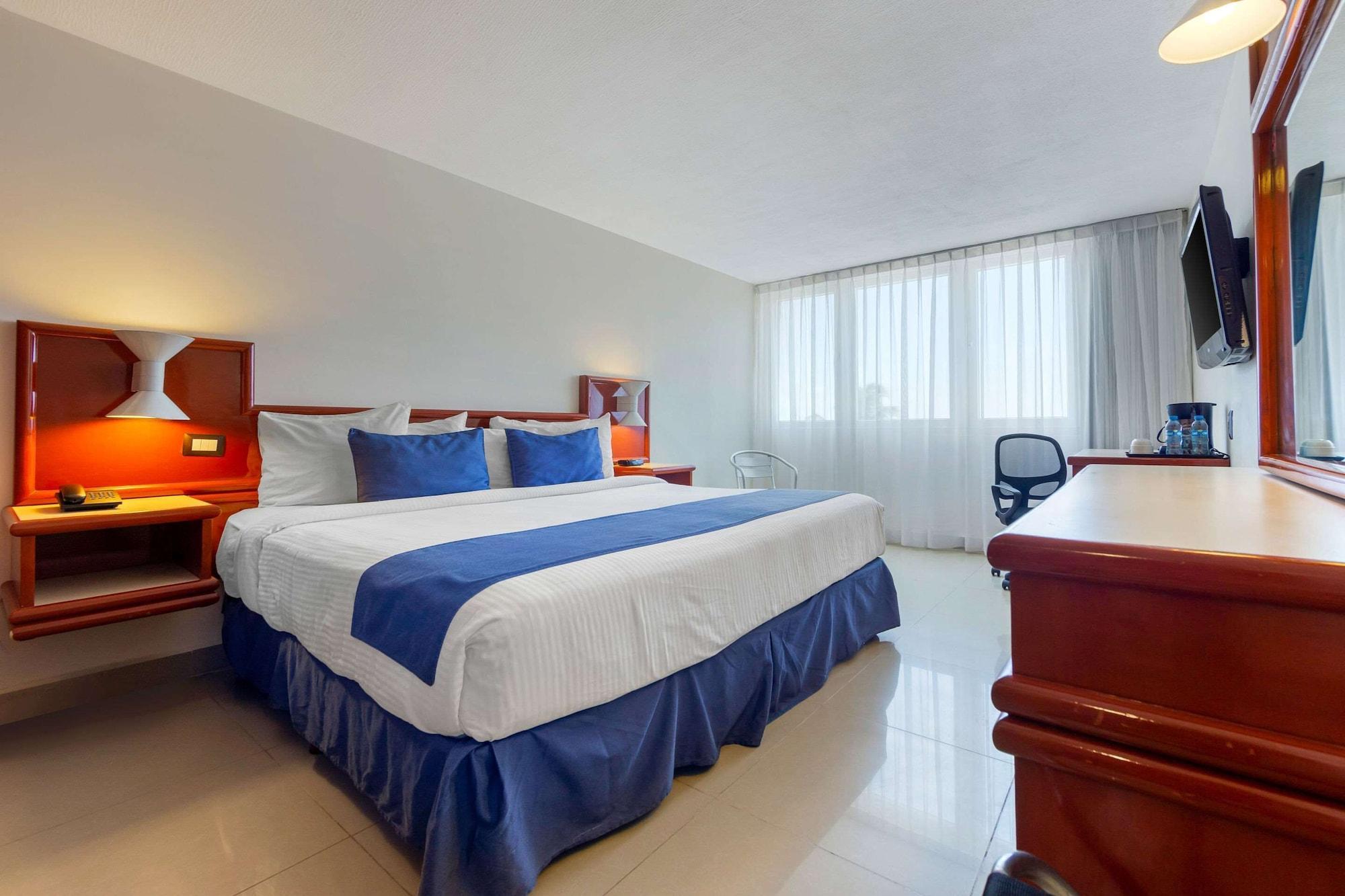 Hotel Hostal De Cortes Veracruz Bagian luar foto