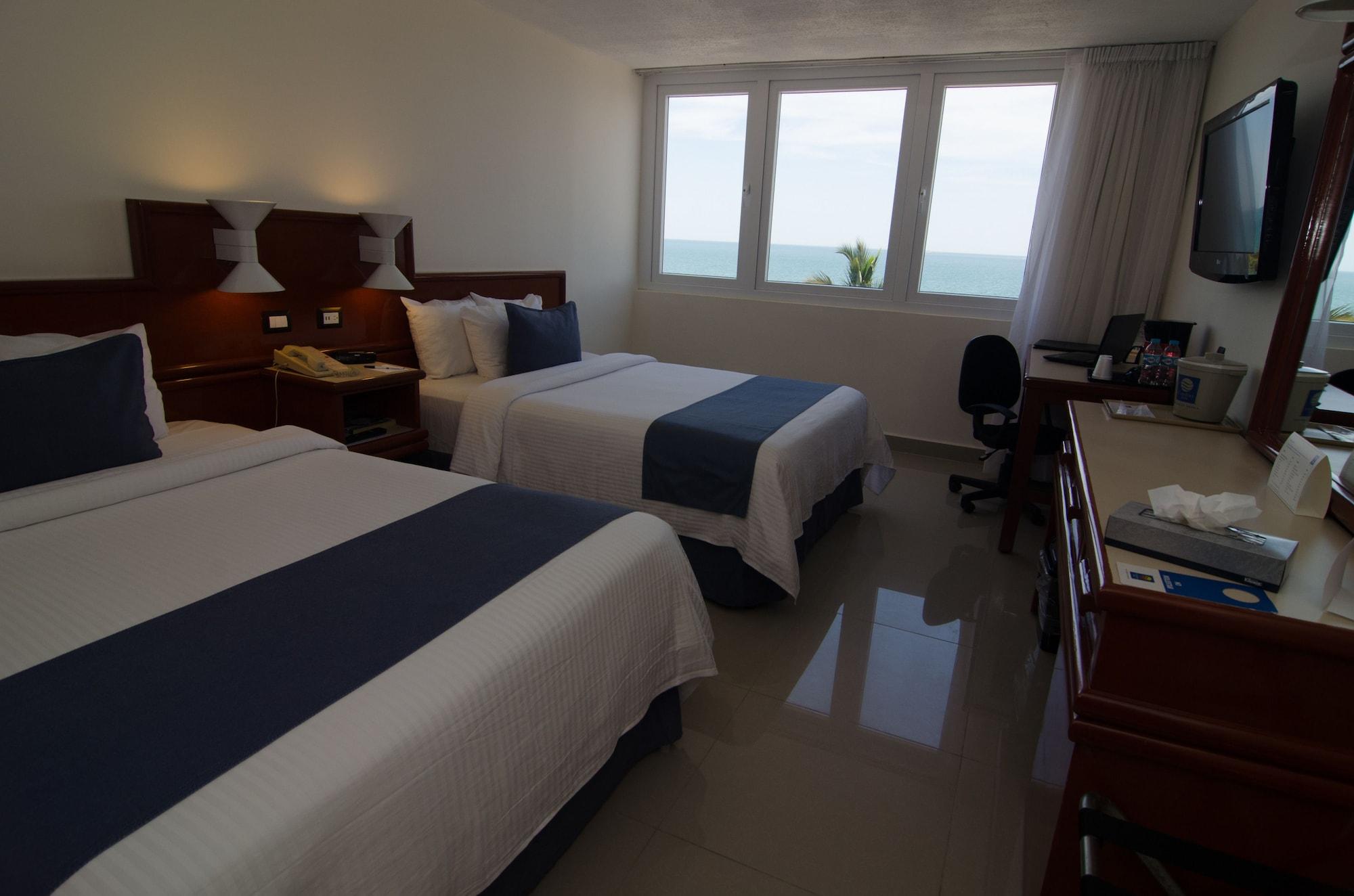 Hotel Hostal De Cortes Veracruz Bagian luar foto