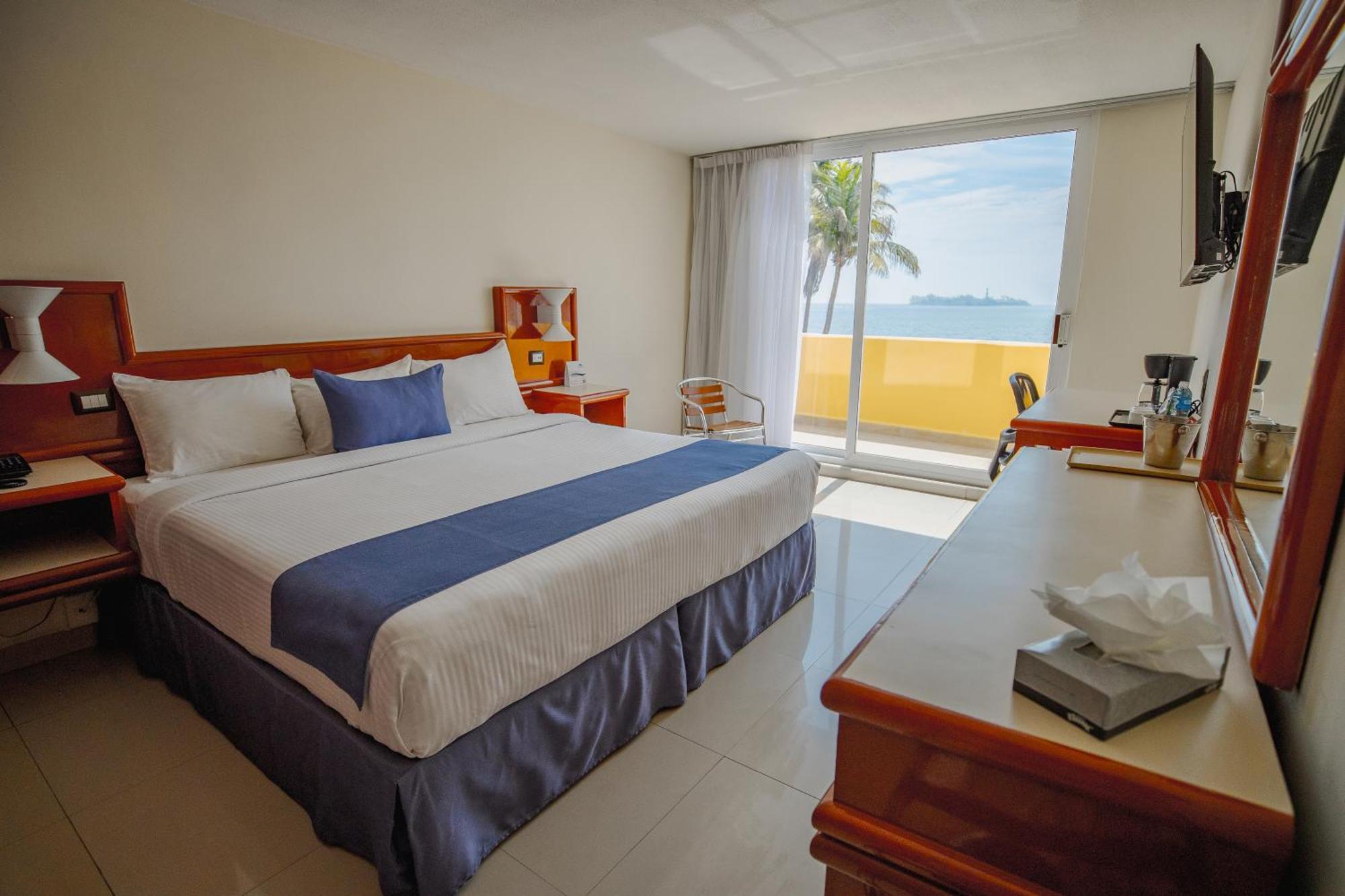 Hotel Hostal De Cortes Veracruz Bagian luar foto